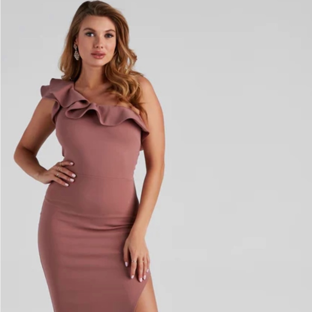 Women's Formal Dress: Color Mauve